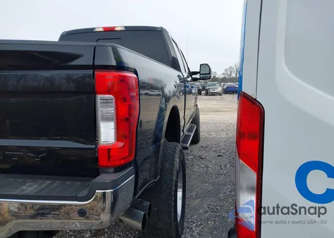 2017 Ford F-250 Xlt from USA, damaged, VIN 1FT7W2BT9HEB13489